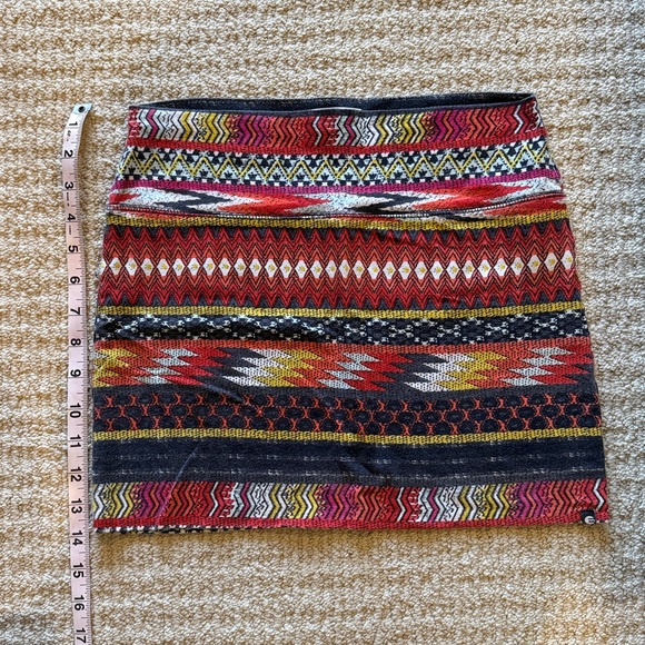 Billabong tribal mini skirt - Picture 4 of 5